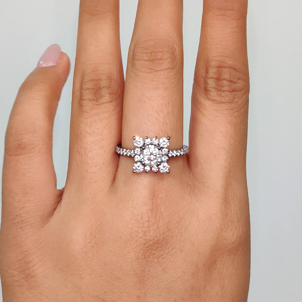 Round diamond in 2025 square setting engagement rings